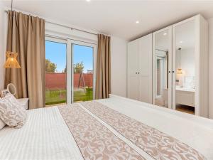 Prodej rodinného domu, Mikulov, Dukelská, 170 m2