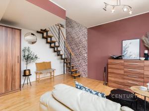 Pronájem atypického bytu, Praha - Záběhlice, Jabloňová, 50 m2