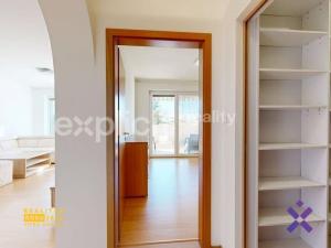 Pronájem bytu 2+kk, Kroměříž, Nitranská, 69 m2