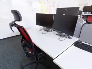 Pronájem kanceláře, Praha - Karlín, Sokolovská, 289 m2