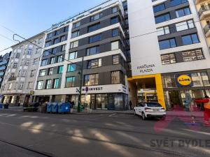 Pronájem kanceláře, Praha - Karlín, Sokolovská, 289 m2