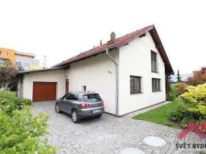 Pronájem rodinného domu, Praha - Dubeč, Kolocova, 221 m2