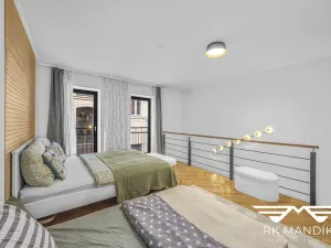 Pronájem bytu 2+kk, Praha - Karlín, Pernerova, 42 m2