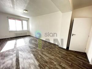 Pronájem bytu 2+1, Ostrava - Mariánské Hory, Kravařská, 56 m2