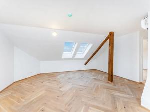 Prodej bytu 2+kk, Praha - Vršovice, Žitomírská, 54 m2