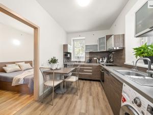 Prodej rodinného domu, Cerhenice, Školská, 306 m2