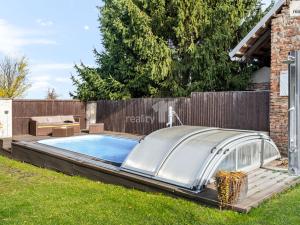 Prodej rodinného domu, Cerhenice, Školská, 306 m2