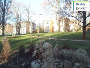 Pronájem bytu 2+kk, Liberec, Vítězná, 60 m2