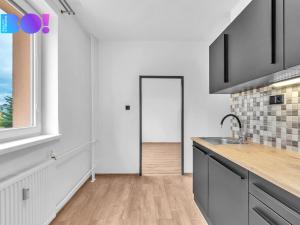 Prodej bytu 3+1, Hrochův Týnec, Sídliště, 71 m2