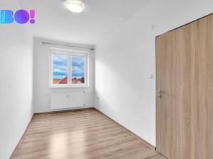 Prodej bytu 3+1, Hrochův Týnec, Sídliště, 71 m2