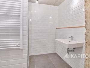 Prodej bytu 2+kk, Praha - Vysočany, Kolbenova, 77 m2