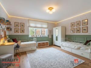 Prodej rodinného domu, Praha - Řeporyje, K Třebonicům, 240 m2