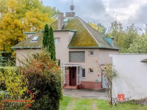 Prodej rodinného domu, Praha - Řeporyje, K Třebonicům, 240 m2