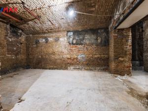 Pronájem obchodního prostoru, Praha - Žižkov, Seifertova, 90 m2