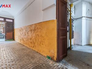 Pronájem obchodního prostoru, Praha - Žižkov, Seifertova, 100 m2