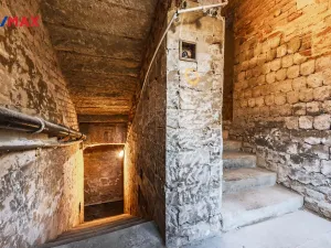 Pronájem obchodního prostoru, Praha - Žižkov, Seifertova, 110 m2