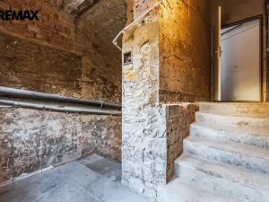 Pronájem obchodního prostoru, Praha - Žižkov, Seifertova, 110 m2