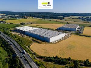 Pronájem výrobních prostor, Blatnice, 10500 m2