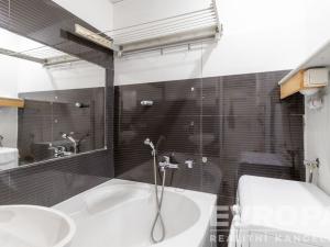 Pronájem bytu 2+1, Praha - Košíře, Pod Kavalírkou, 41 m2