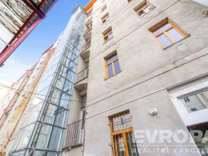 Pronájem bytu 2+1, Praha - Košíře, Pod Kavalírkou, 41 m2