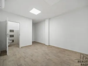 Pronájem skladu, Vysoké Mýto, 647 m2