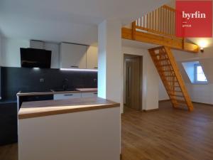 Pronájem bytu 2+kk, Opava, Na Dolním poli, 42 m2