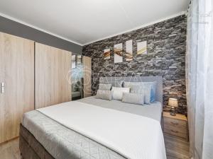 Prodej bytu 2+1, Tršice, 43 m2