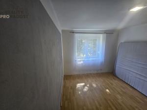 Pronájem bytu 2+1, Bílina, Sídliště SHD, 48 m2