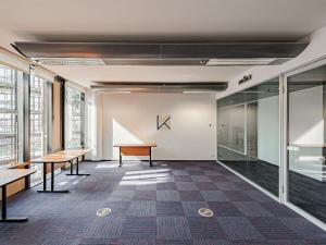 Pronájem kanceláře, Praha - Karlín, Karolinská, 537 m2