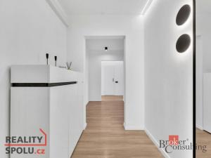 Prodej bytu 3+1, Praha - Černý Most, Kpt. Stránského, 75 m2