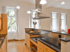 Pronájem bytu 3+1, Praha - Vinohrady, Mánesova, 118 m2