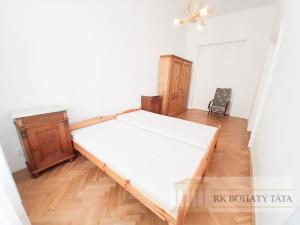 Pronájem bytu 2+1, Praha - Vinohrady, Koubkova, 65 m2