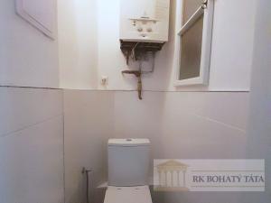 Pronájem bytu 2+1, Praha - Vinohrady, Koubkova, 65 m2