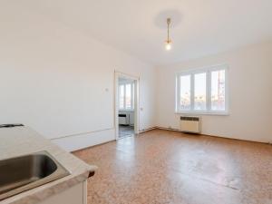 Pronájem bytu 2+kk, Praha - Libeň, U skládky, 55 m2