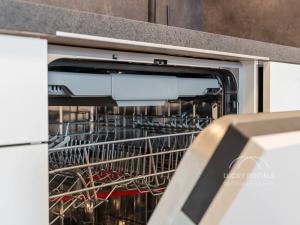 Pronájem bytu 1+kk, Praha - Chodov, Líbalova, 27 m2