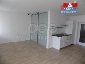 Pronájem bytu 2+kk, Beroun - Beroun-Město, Branislavova, 50 m2