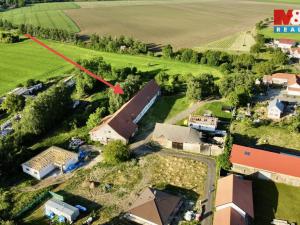 Prodej zemědělského objektu, Dolní Chvatliny - Mančice, 1700 m2