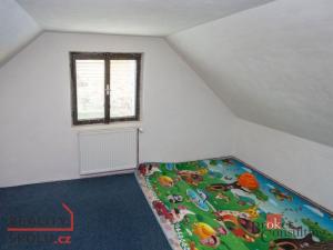 Pronájem rodinného domu, Okřesaneč, 155 m2