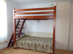 Pronájem bytu 1+kk, Praha - Žižkov, Baranova, 31 m2