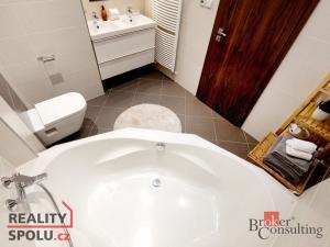 Pronájem bytu 4+kk, Praha - Zličín, Sazovická, 93 m2