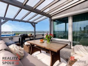 Pronájem bytu 4+kk, Praha - Zličín, Sazovická, 93 m2