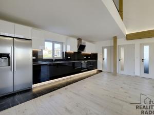 Prodej rodinného domu, Dobšice, 246 m2