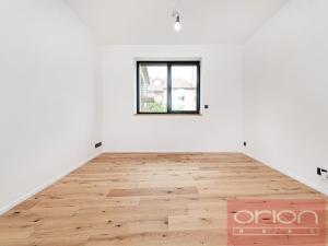 Pronájem rodinného domu, Praha - Stodůlky, Ke Koh-i-nooru, 282 m2