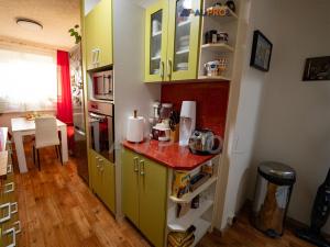 Prodej bytu 3+1, Praha - Černý Most, Kpt. Stránského, 85 m2