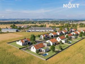 Prodej pozemku pro bydlení, Stavenice, 738 m2