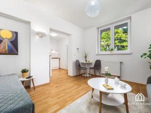 Prodej bytu 1+kk, Praha - Kbely, Toužimská, 29 m2