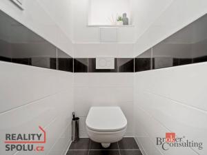 Prodej bytu 2+1, Svinčany, 72 m2