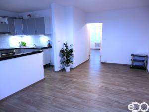 Pronájem bytu 3+kk, Praha, Habartická, 68 m2