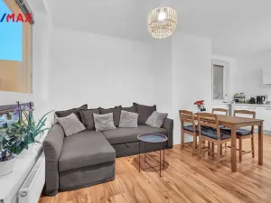 Prodej bytu 3+kk, Praha - Vysočany, Pod Harfou, 71 m2