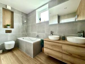 Prodej bytu 4+kk, Liberec, Volgogradská, 91 m2